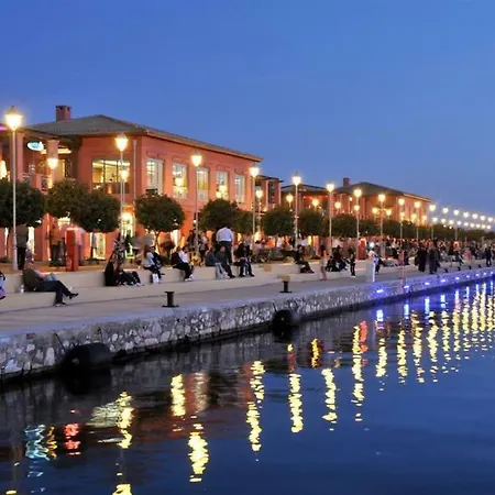 Lovely Place To Be Appartamento Atene